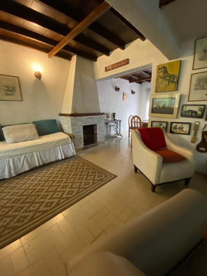 Casa De Huespedes El Trebol De Ezeiza La Union Exterior foto